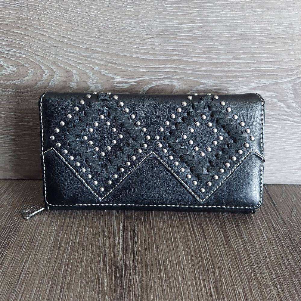 Trinity Ranch Leather Stitch Collection Wallet - image 1